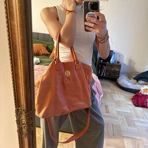 Coral Soft leather Vintage Tory Burch